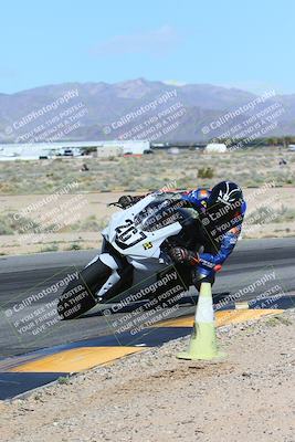media/Apr-05-2024-Apex Assassins-CVMA Friday Practice (Fri) [[ee2ef04f2b]]/3-Racer 2/Session 2 Turn 9 Inside/